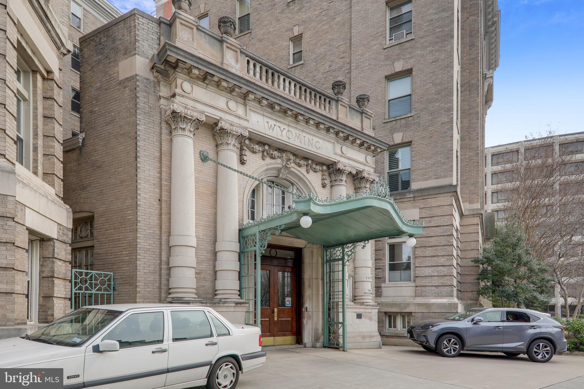 2022 Columbia Road Northwest, Unit 107 Washington, DC 20009 - Photo 35 of 47 Front Entrance & Driveway