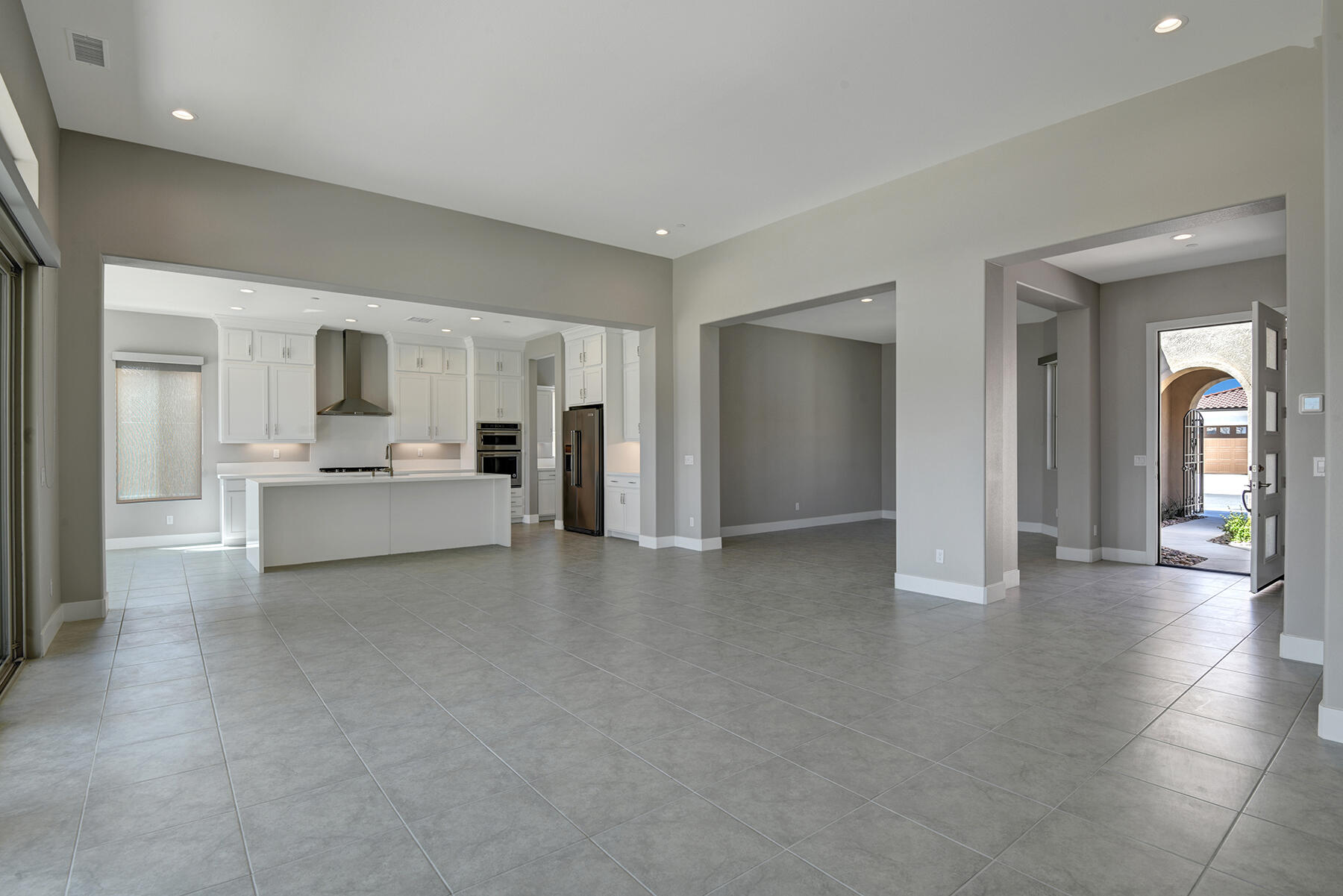 52 Cork Tree Rancho Mirage, CA 92270 - Photo 14 of 47 GREAT ROOM REVERSE MLS