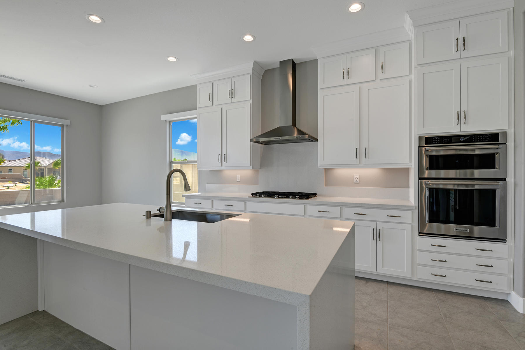 52 Cork Tree Rancho Mirage, CA 92270 - Photo 18 of 47 KITCHEN ANGLED OVER ISLAND MLS