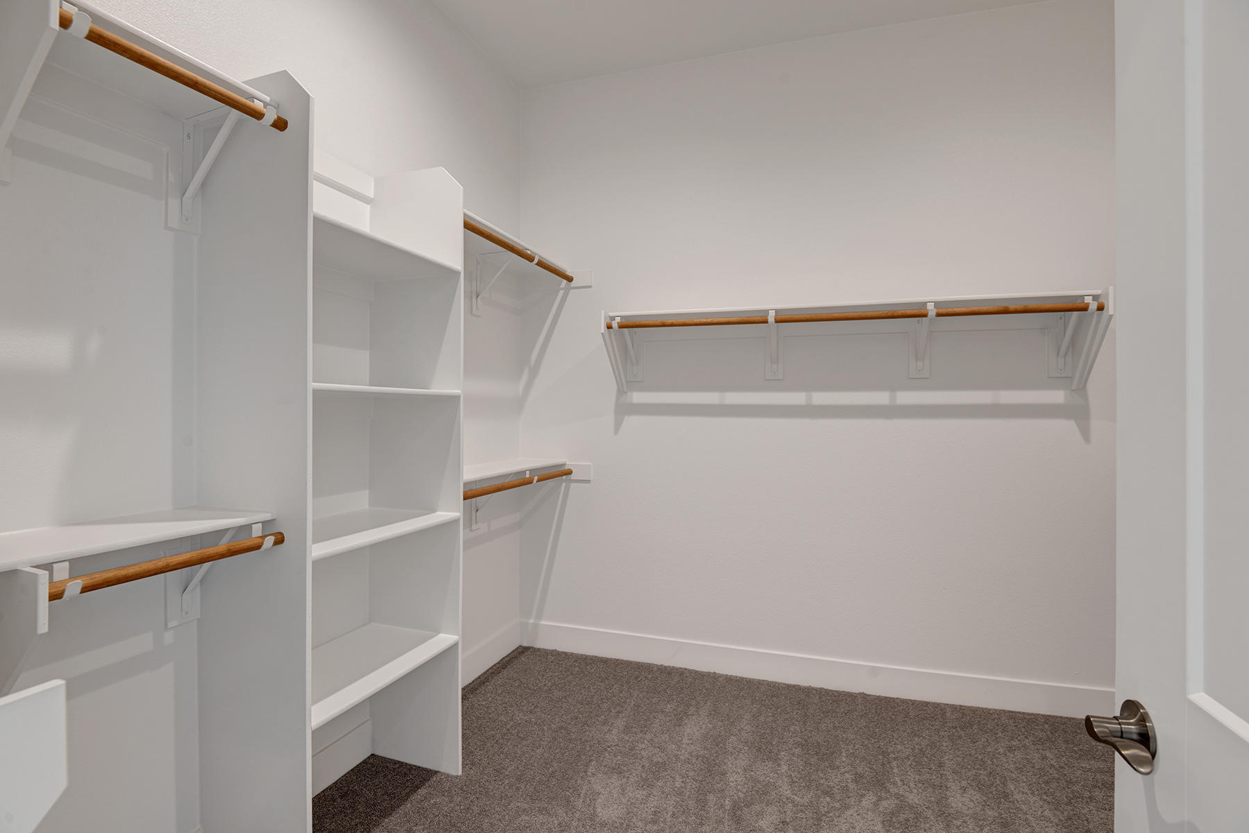 52 Cork Tree Rancho Mirage, CA 92270 - Photo 34 of 47 PRIMARY WALK IN CLOSET MLS