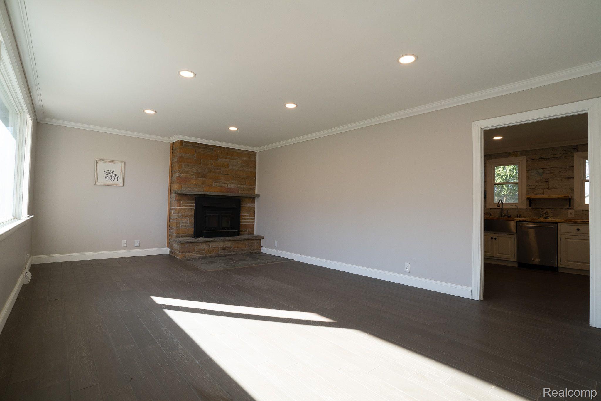 3170 Davison Road Lapeer, MI 48446 - Photo 2 of 14 Gallery Image 2