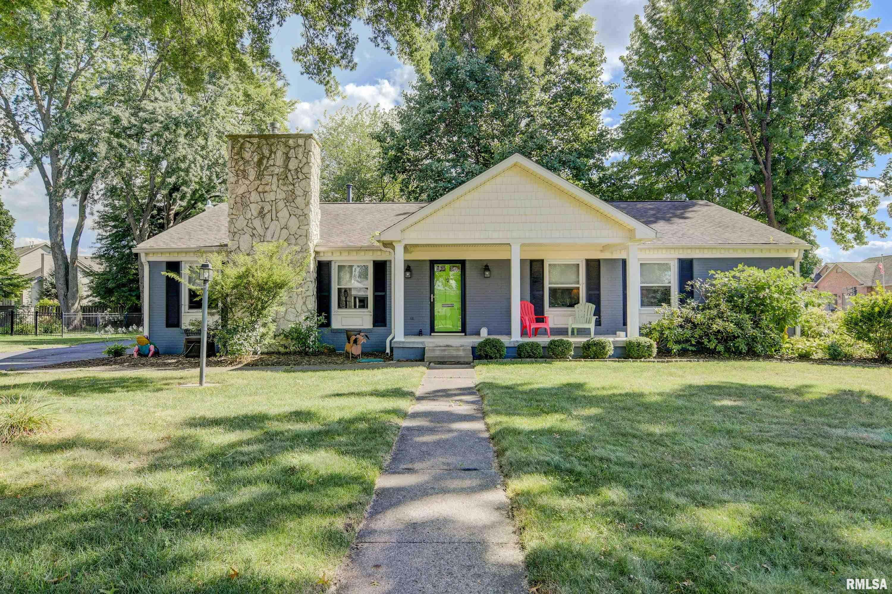2248 Greenbriar Road Springfield, IL 62704 - Photo 3 of 32