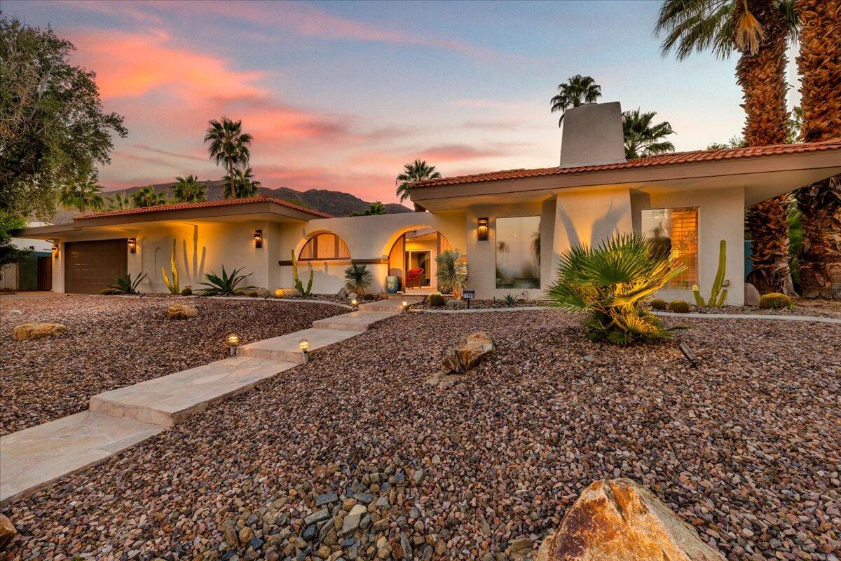 71395 Biskra Road Rancho Mirage, CA 92270 - Photo 74 of 81 12-Front of Home at Twilight