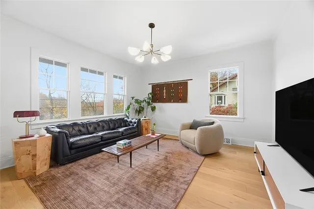 $499,900 | 312 Kings Highway, Carnegie, PA 15106