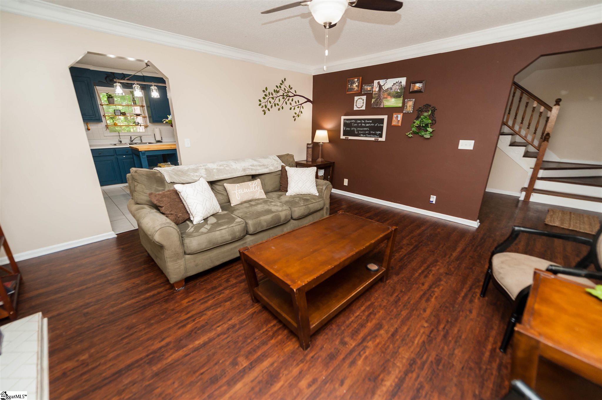 228 Hardwood Road Greenville, SC 29607 - Photo 5 of 29 Gallery Image 5