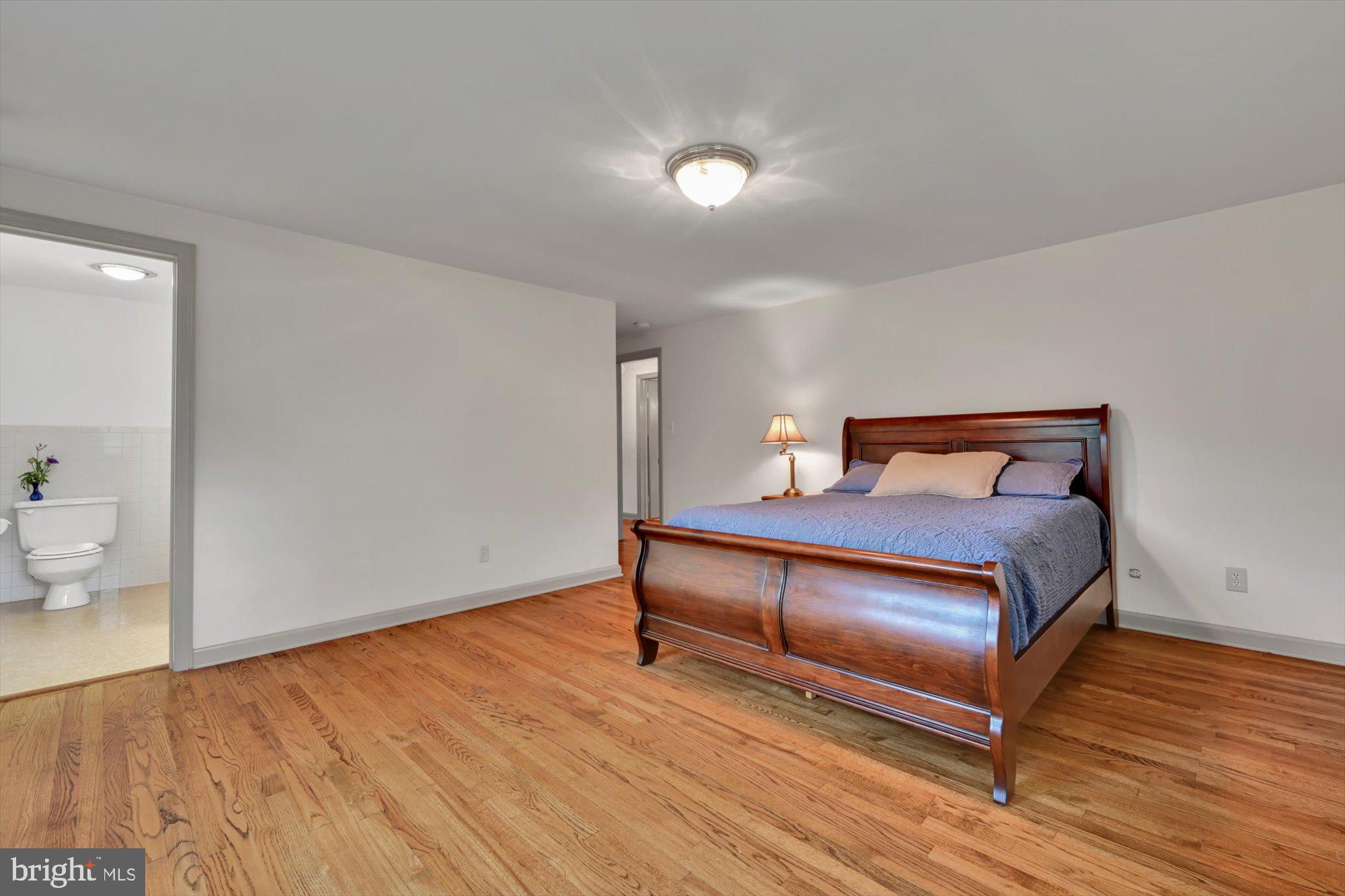 2751 Old Orchard Road Lancaster, PA 17601 - Photo 14 of 35 Gallery Image 14