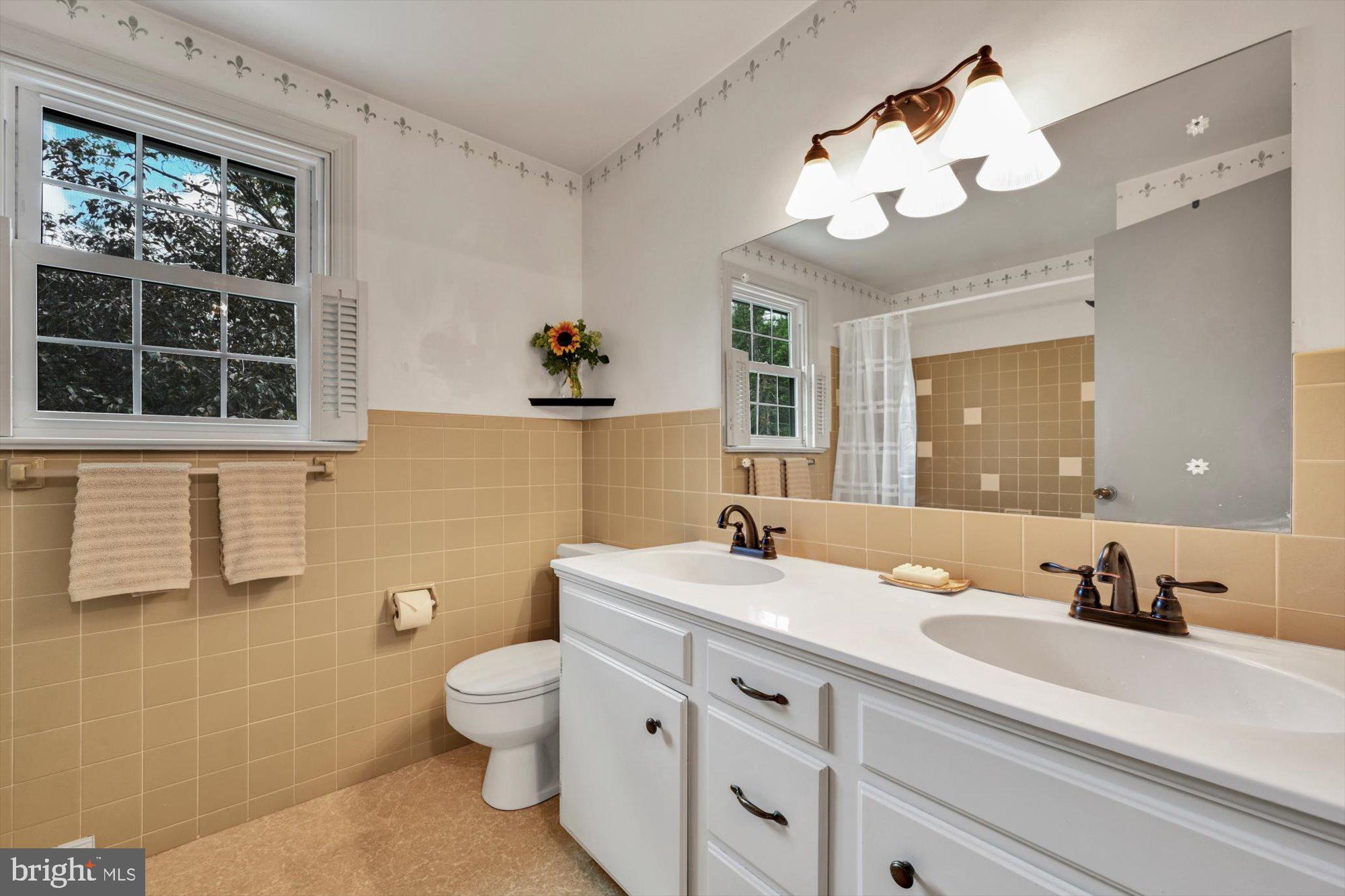 2751 Old Orchard Road Lancaster, PA 17601 - Photo 20 of 35 Gallery Image 20