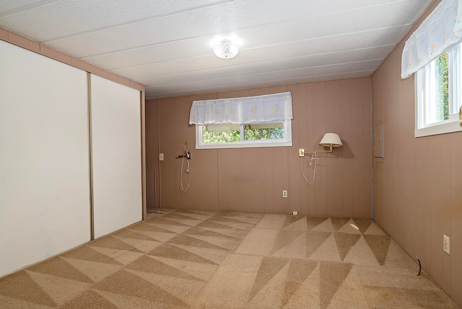 2252 Table Rock Road, Unit 230 Medford, OR 97501 - Photo 9 of 30 Table Rock 201011 copy