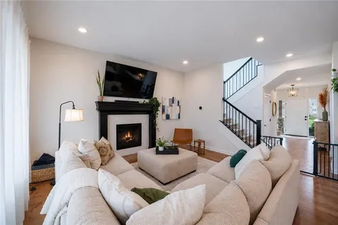 $485,000 | 1825 Southwest Merryman Drive, Lee's Summit, MO 64082