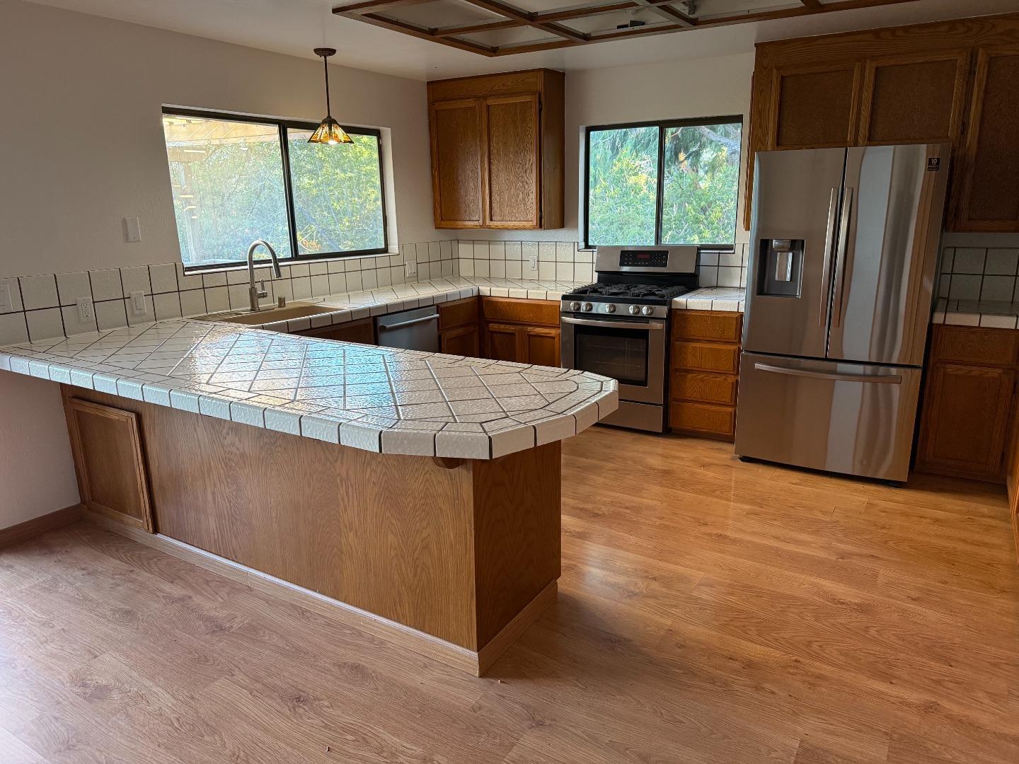16214 Redwood Lodge Road Los Gatos, CA 95033 - Photo 3 of 4