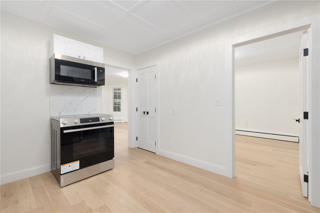 28 Young Street, Unit 2 Newport, RI 02840 - Photo 16 of 18