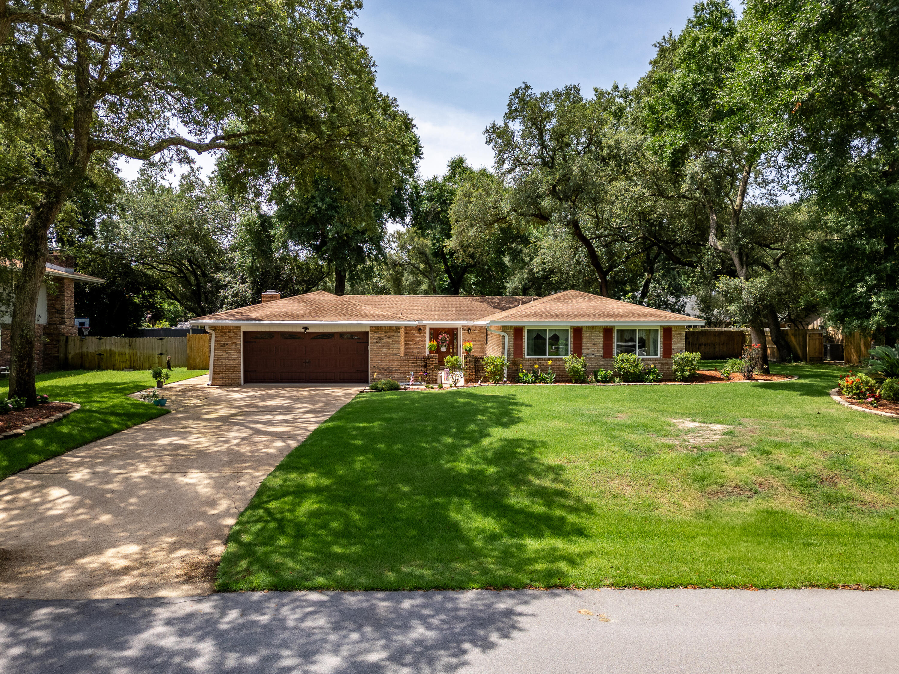 149 Raintree Boulevard Niceville, FL 32578 - Photo 3 of 72 1.1 Front of House - drone