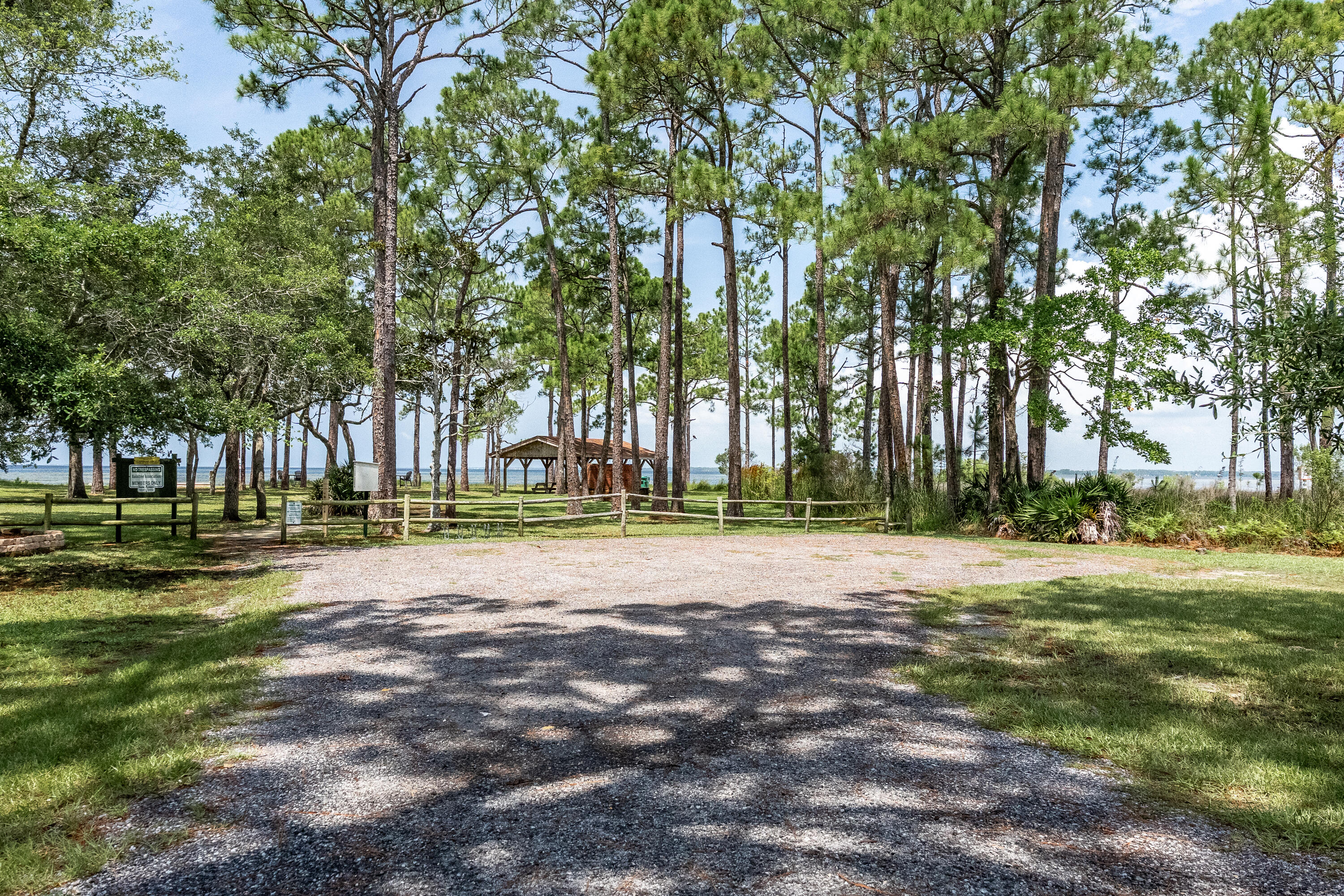 149 Raintree Boulevard Niceville, FL 32578 - Photo 62 of 72 a view of a volley ball court