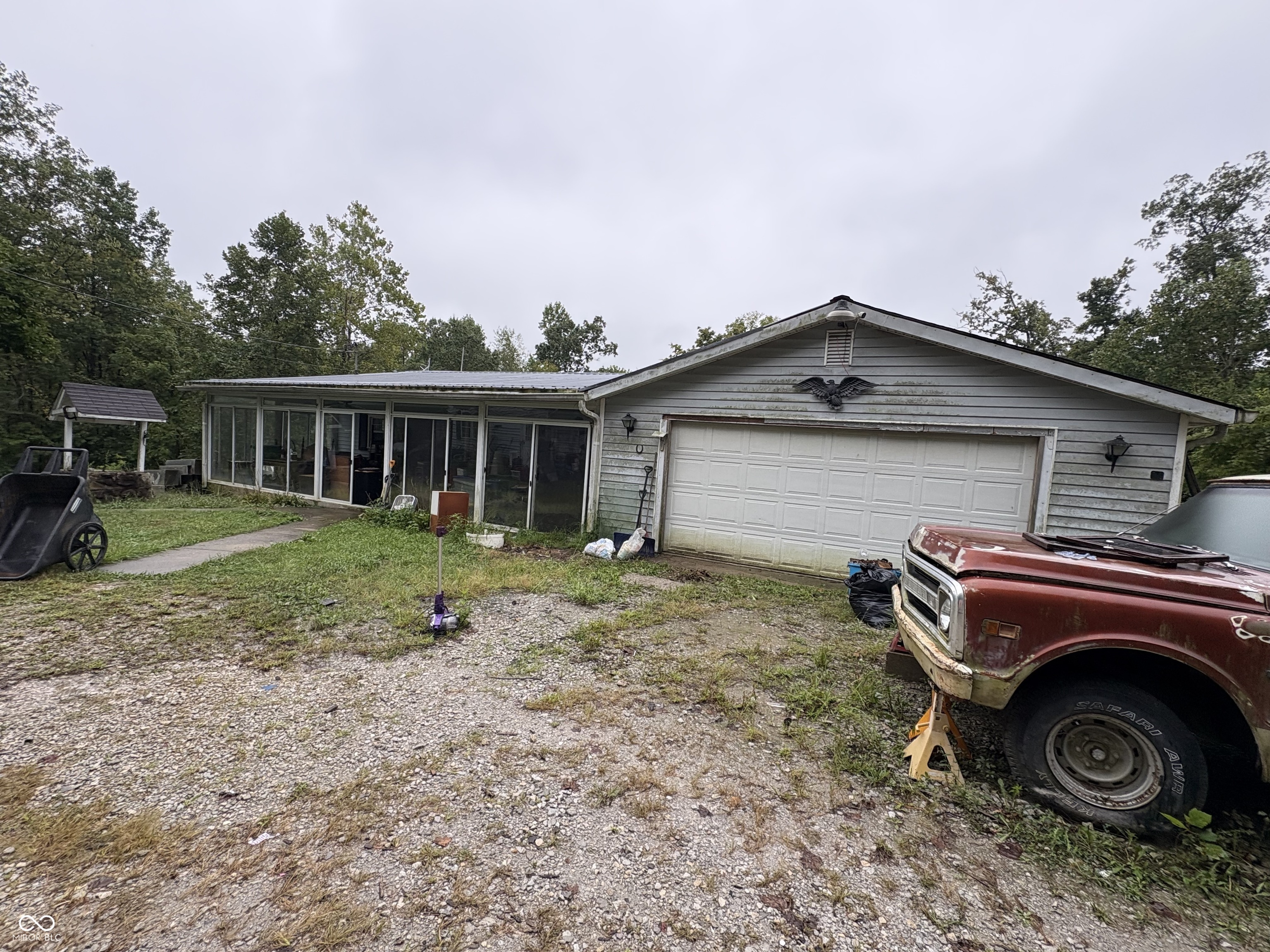 7202 Locust Lake Road Spencer, IN 47460 - Photo 11 of 37 Gallery Image 11