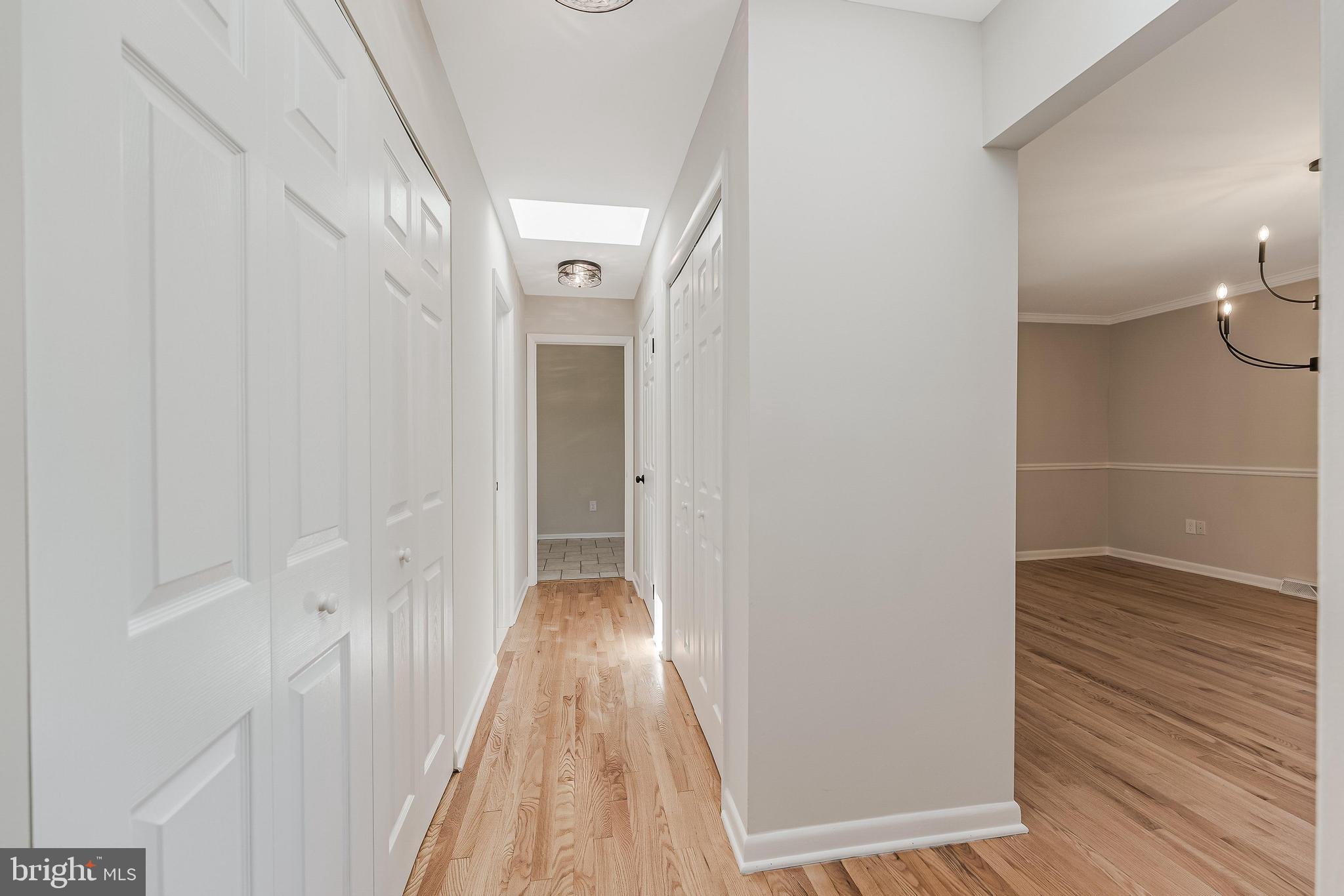 6891 Wilson Road Marshall, VA 20115 - Photo 50 of 118 Bright and inviting hallway retreat.