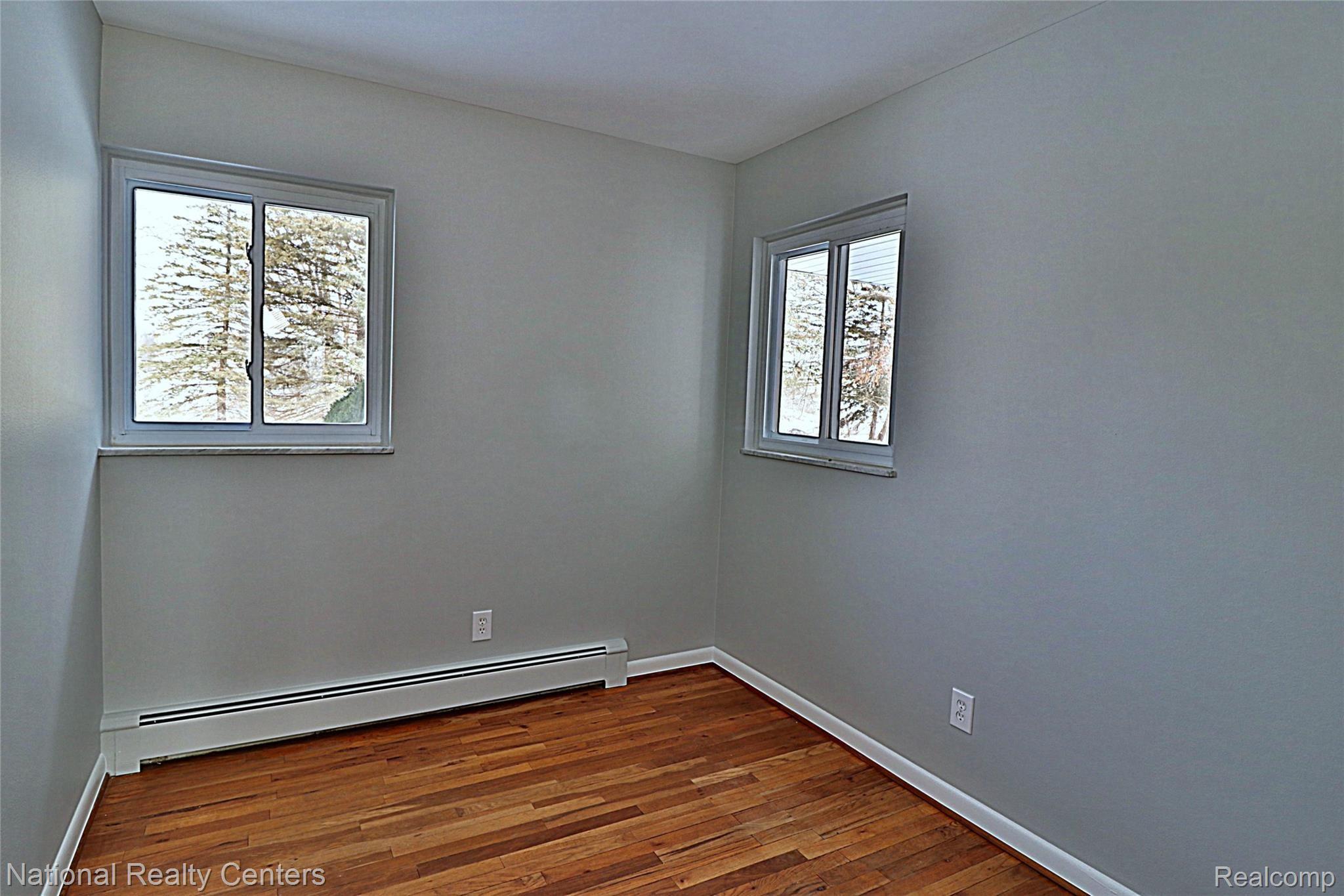 8290 Bergin Road Howell, MI 48843 - Photo 22 of 47 Bedroom 3