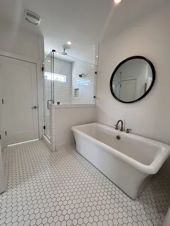 $4,500 | 913 B 14th Avenue South, Nashville, TN 37212