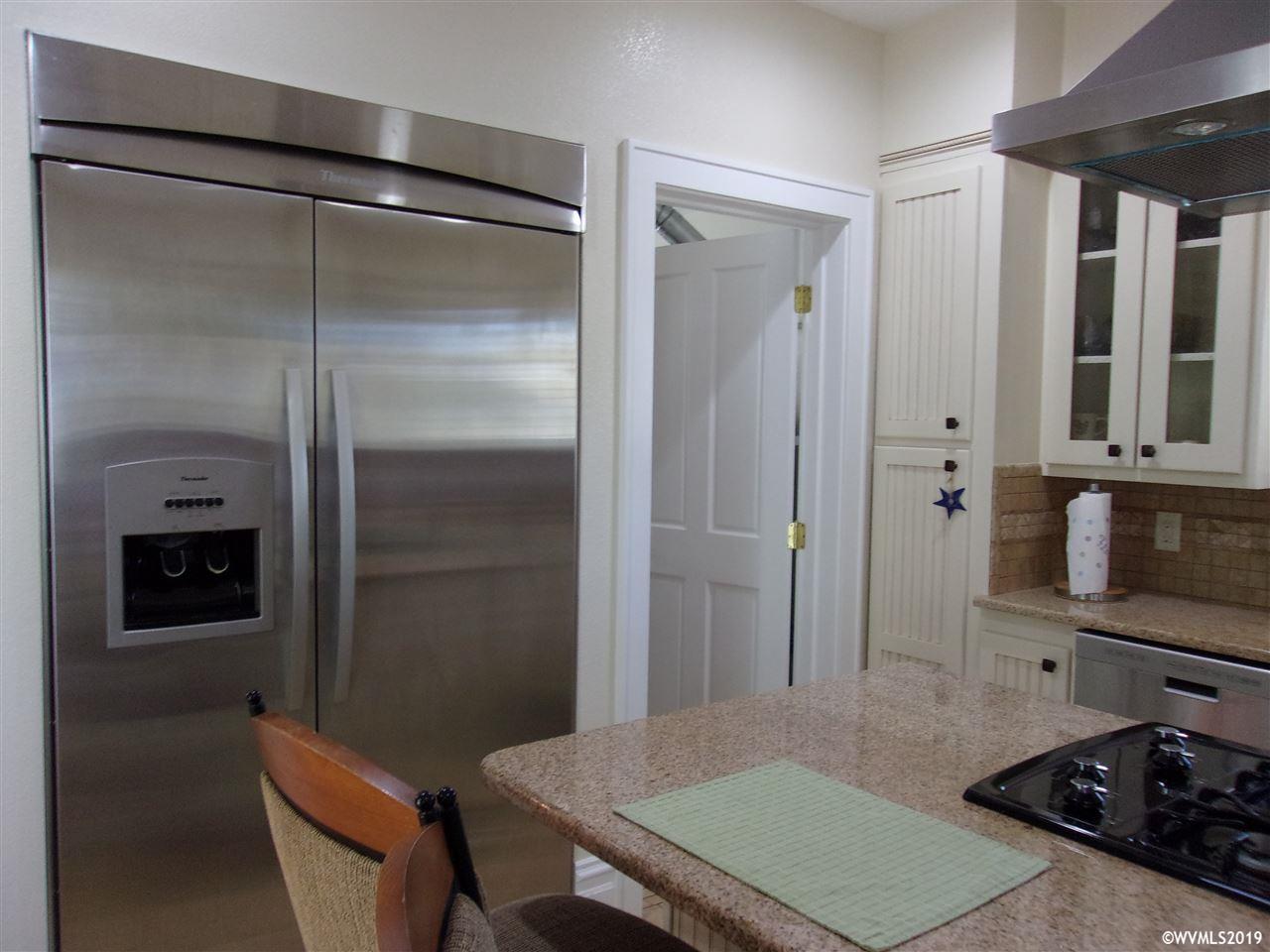 887 Monmouth Street Independence, OR 97351 - Photo 21 of 32