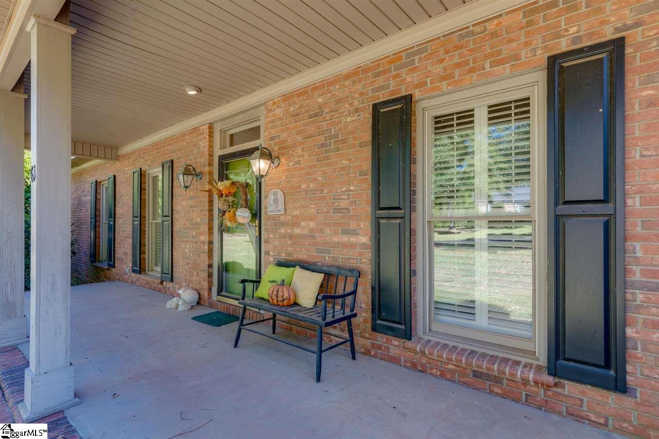 63 Nottingham Road Clinton, SC 29325 - Photo 2 of 34 Gallery Image 2