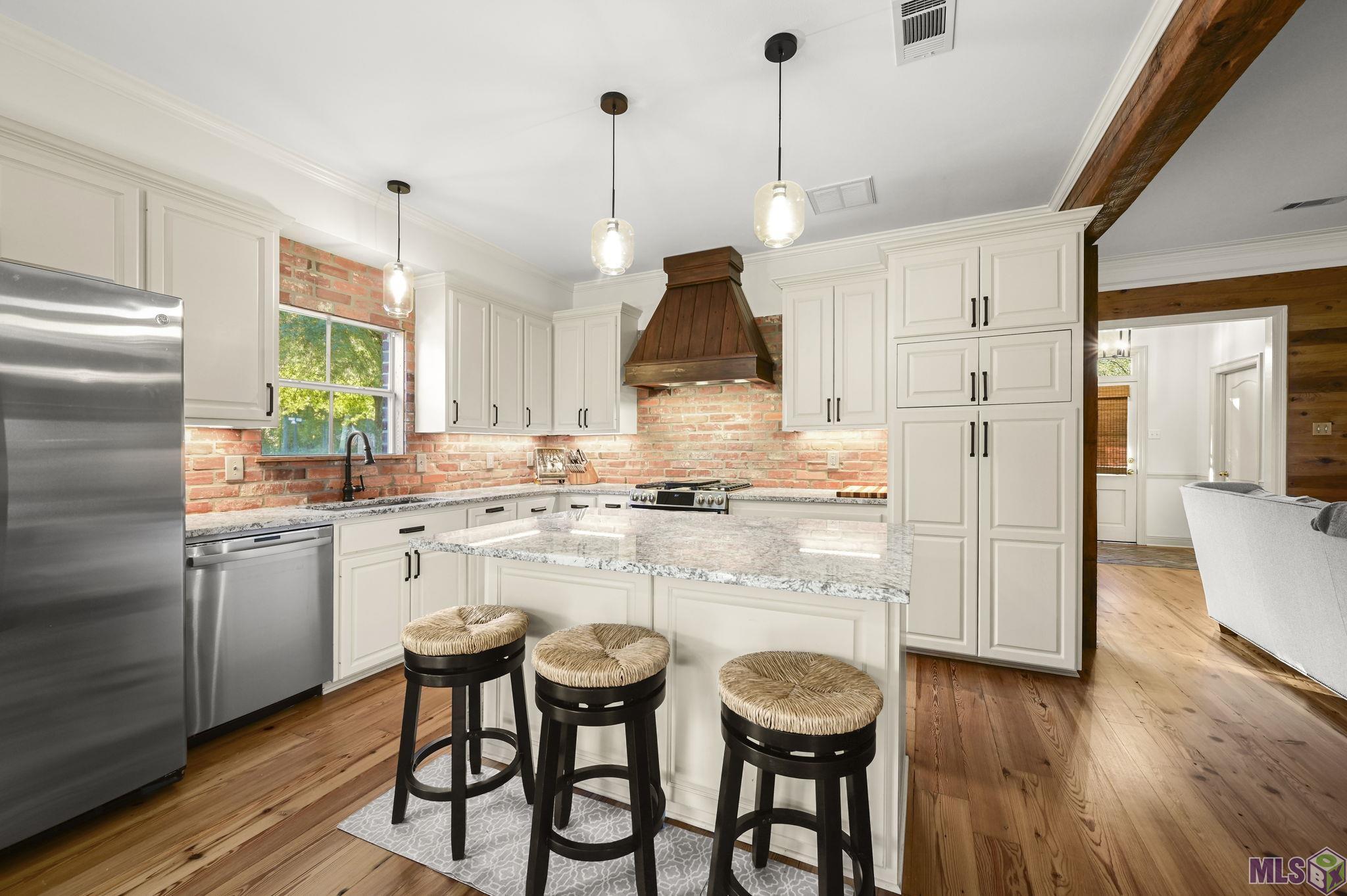 12829 Stutgart Avenue Baton Rouge, LA 70816 - Photo 8 of 17