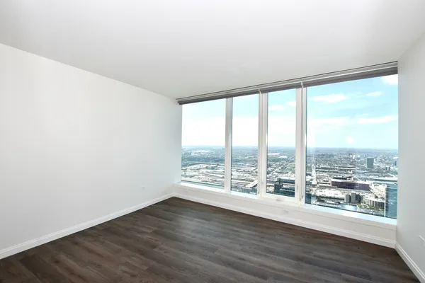$7,142 | 1000 South Michigan Avenue, Unit 5901, Chicago, IL 60605