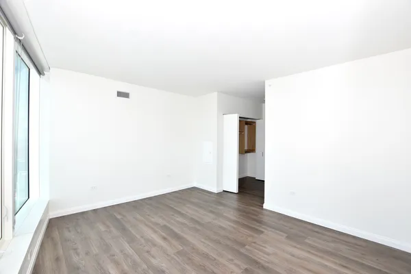 $7,142 | 1000 South Michigan Avenue, Unit 5901, Chicago, IL 60605