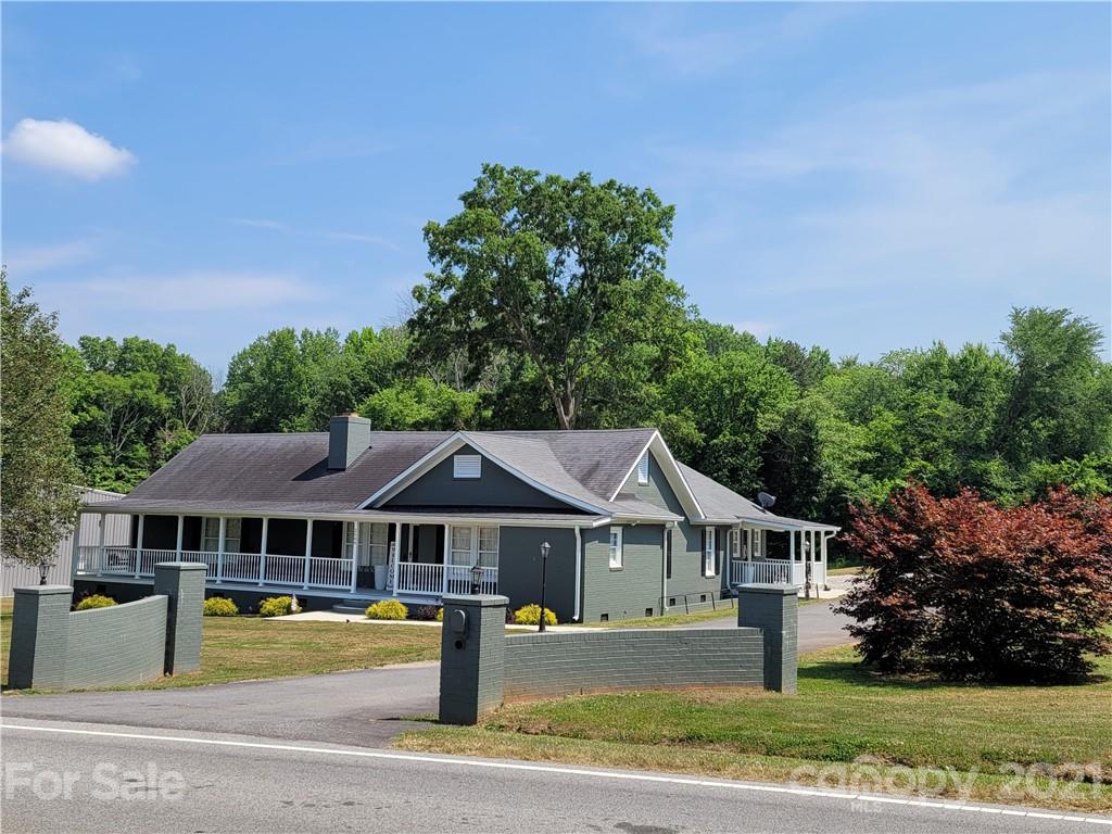 2504 Moose Road Kannapolis, NC 28083 - Photo 1 of 26 Gallery Image 1