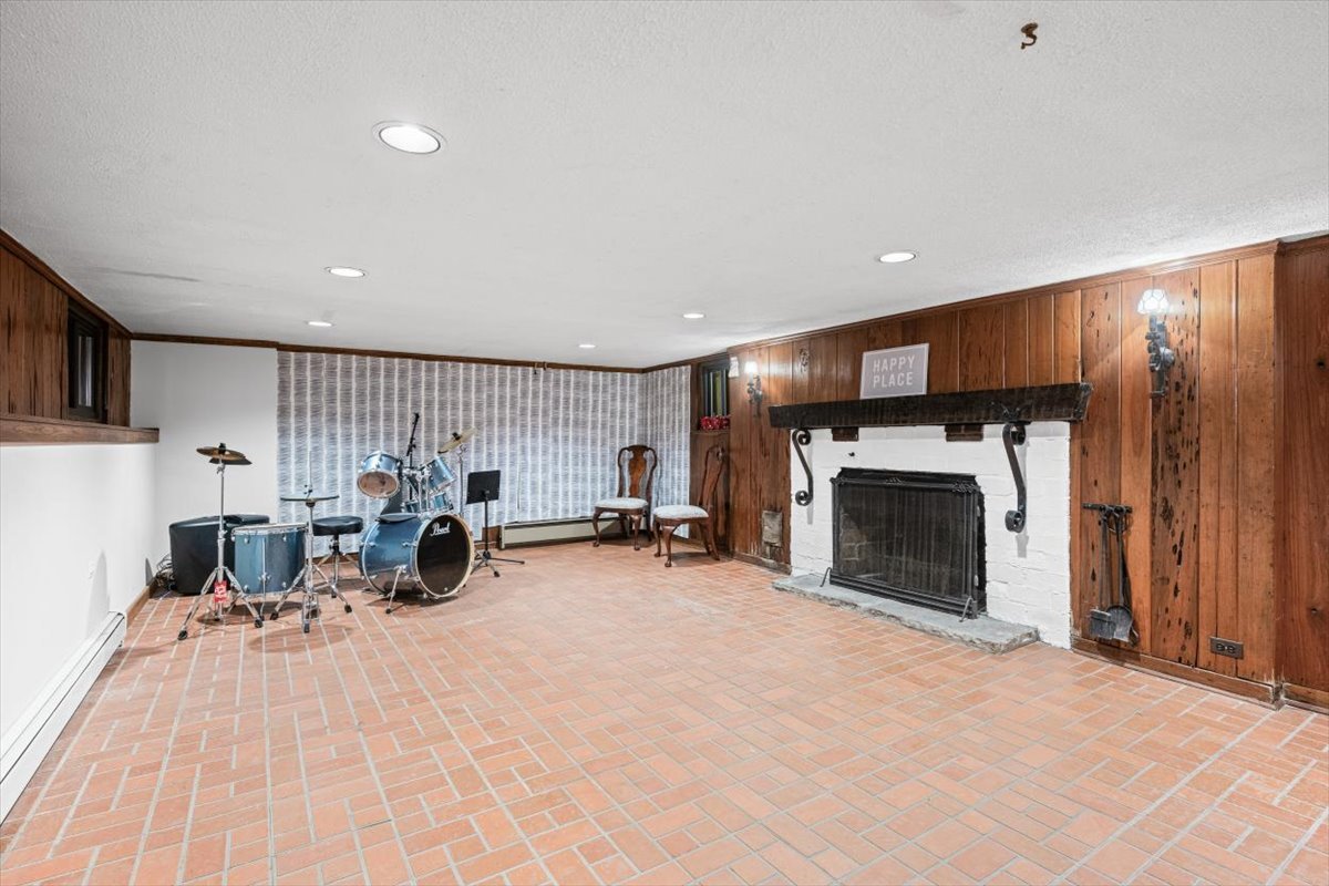 1137 Locust Road Wilmette, IL 60091 - Photo 34 of 63 Gallery Image 34