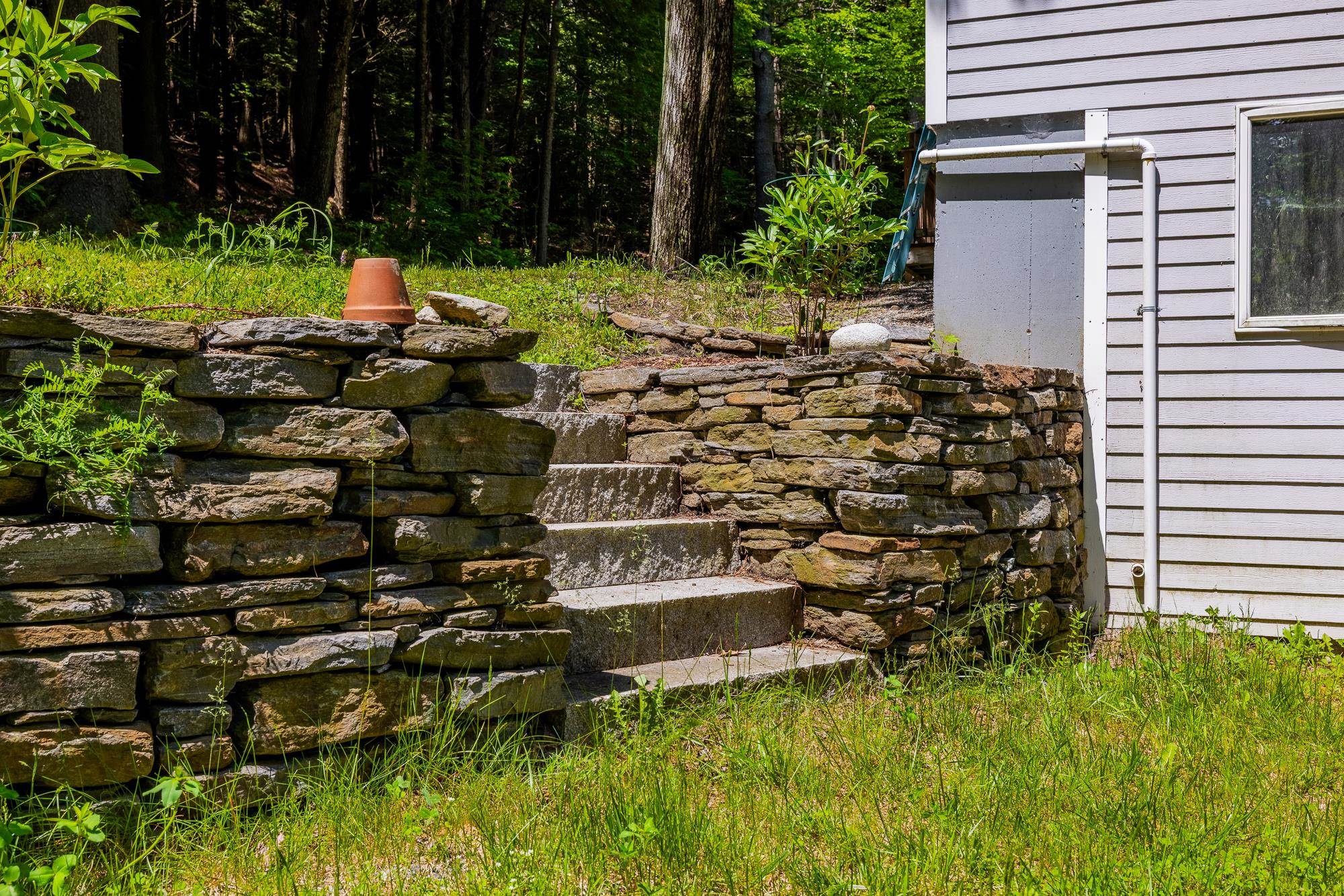 328 Hanover Center Road Hanover, NH 03750 - Photo 45 of 49