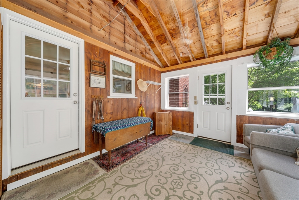 204 Hill Road Groton, MA 01450 - Photo 11 of 22