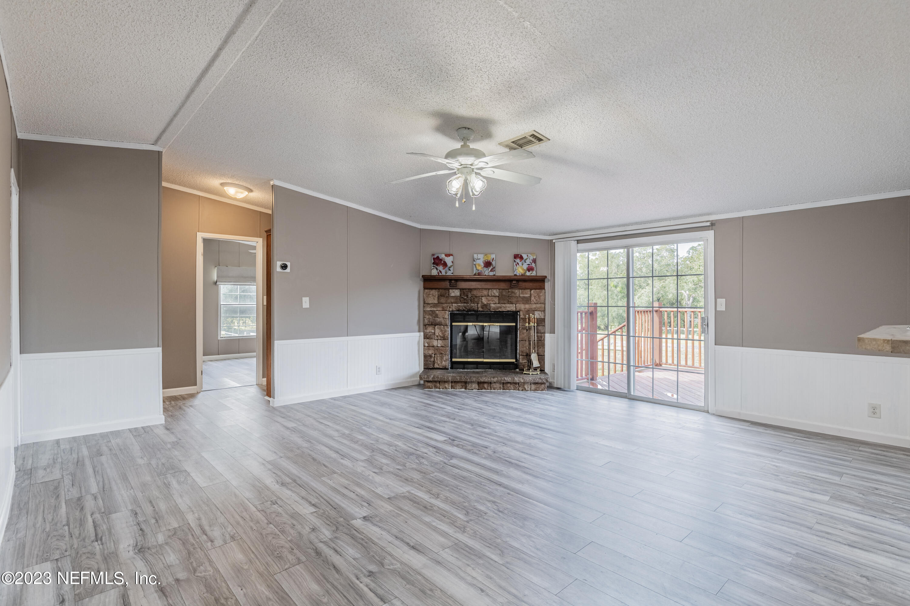 159 Goldie Road Melrose, FL 32666 - Photo 18 of 67 Family Room