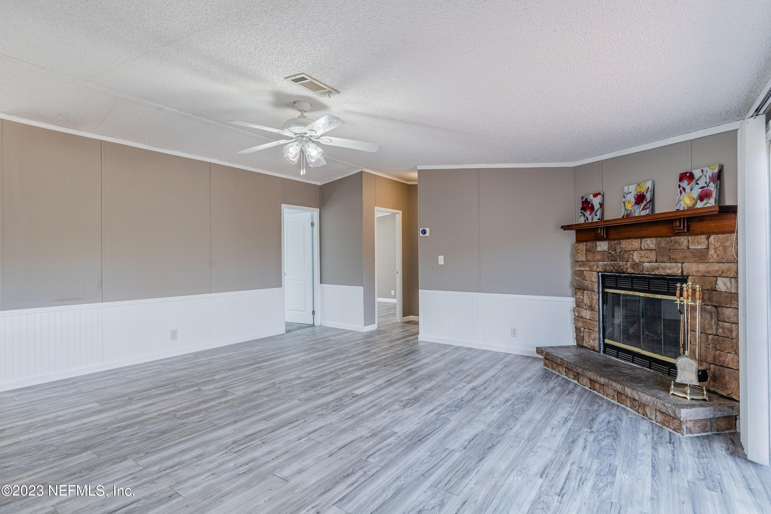 159 Goldie Road Melrose, FL 32666 - Photo 19 of 67 Family Room