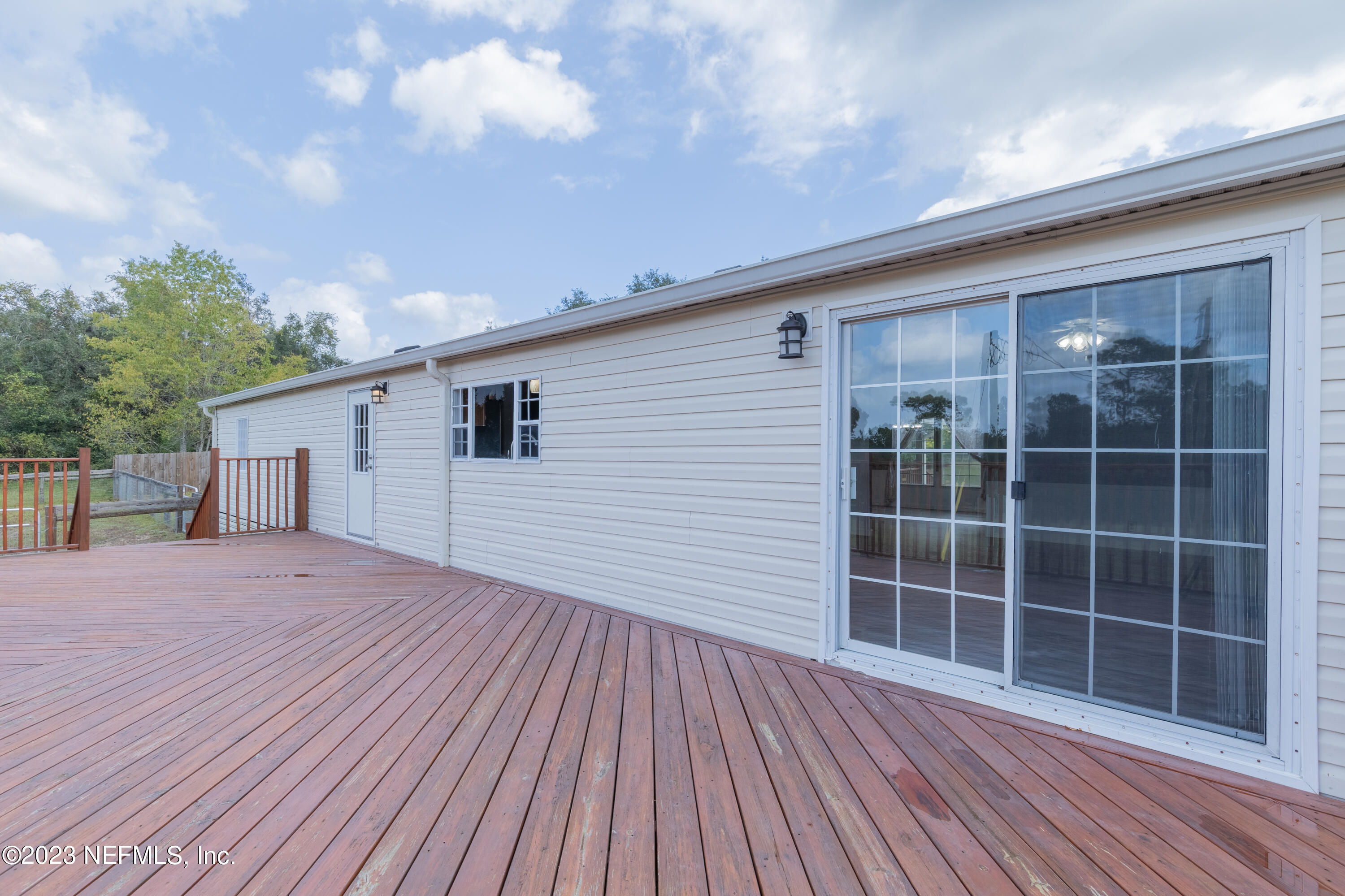 159 Goldie Road Melrose, FL 32666 - Photo 37 of 67 Back Deck