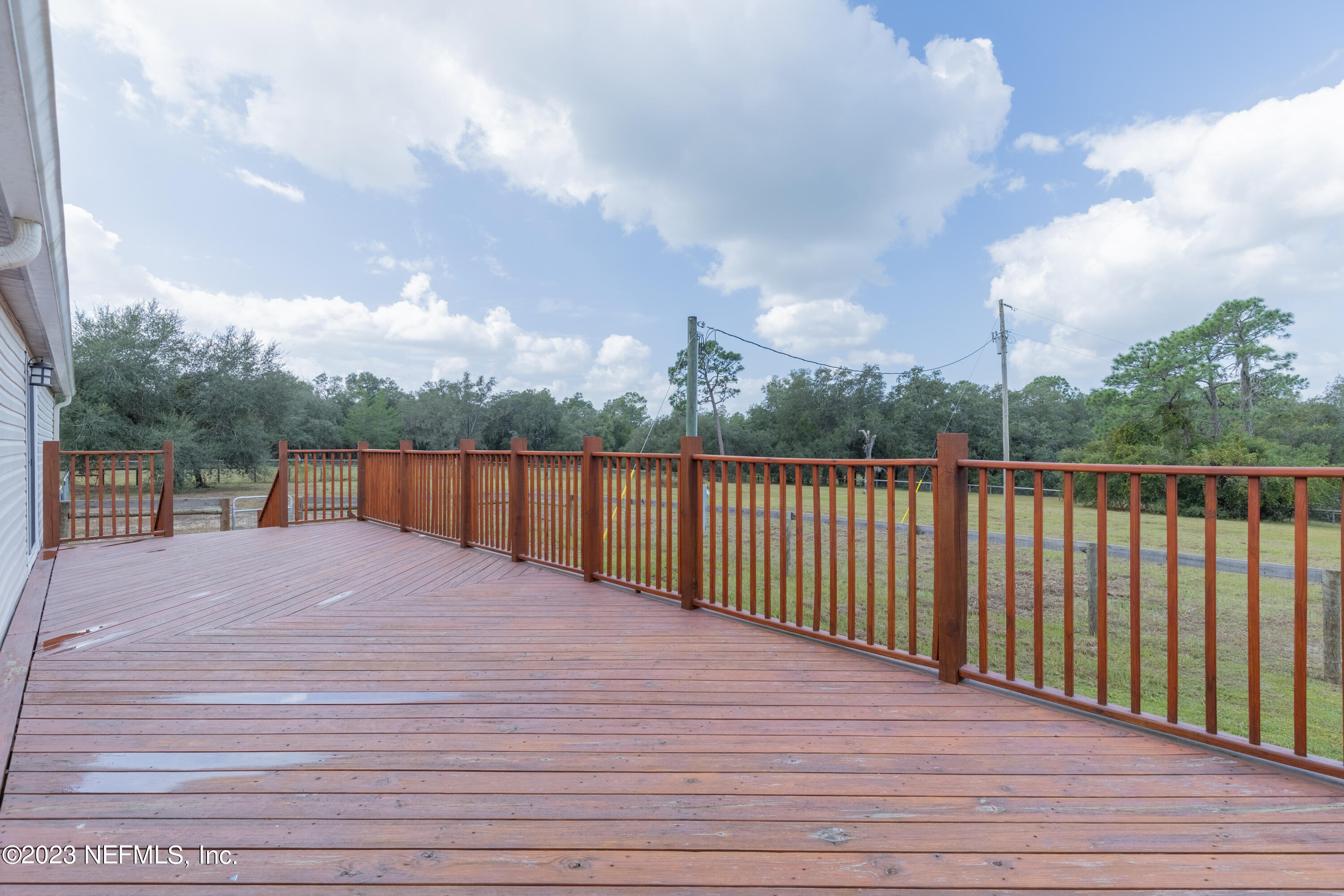 159 Goldie Road Melrose, FL 32666 - Photo 38 of 67 Back Deck