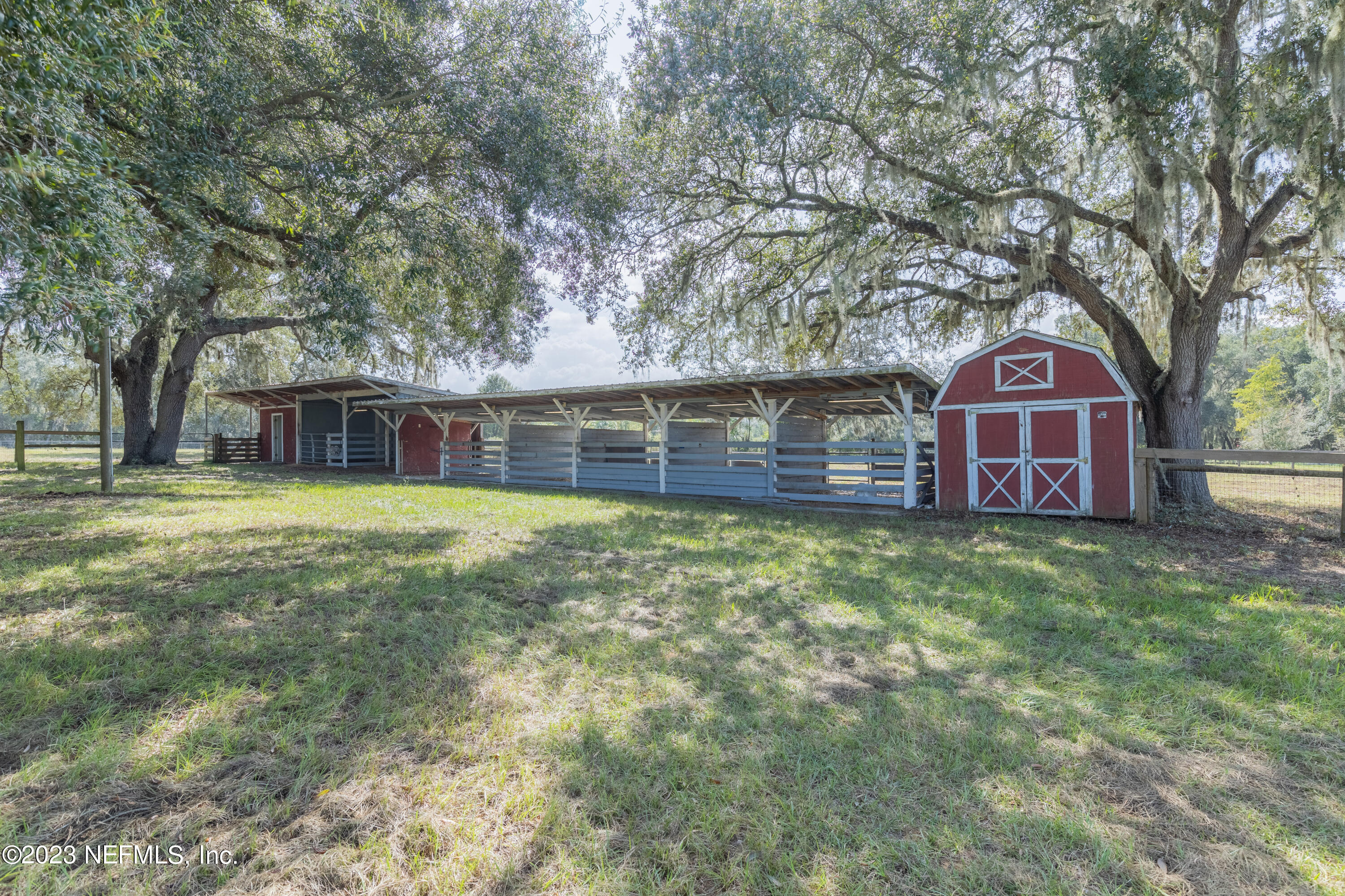 159 Goldie Road Melrose, FL 32666 - Photo 50 of 67 Horse Stalls