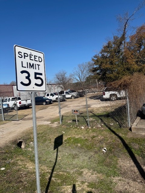 0 Emnora Lane Houston, TX 77080 - Photo 4 of 9 a view of swimming pool with a yard