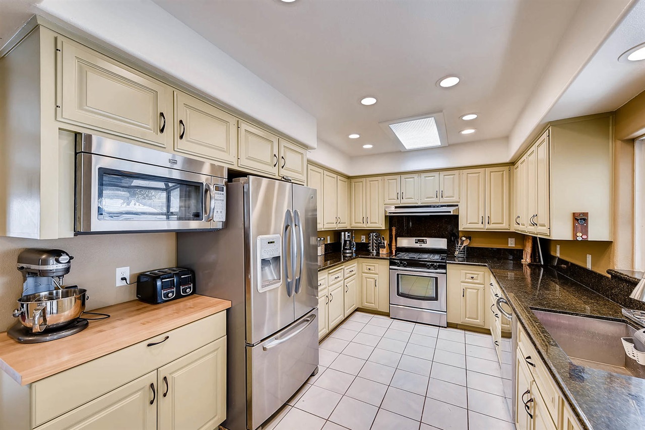 8540 Golden Ridge Road Lakeside, CA 92040 - Photo 7 of 25