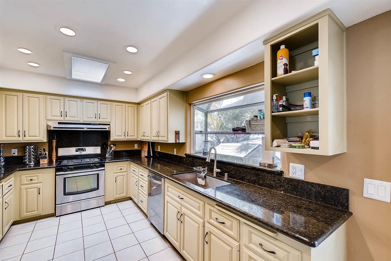 8540 Golden Ridge Road Lakeside, CA 92040 - Photo 8 of 25