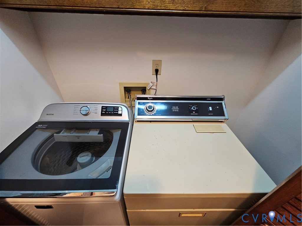 7866 Wilton Road, Unit 1 Henrico, VA 23231 - Photo 15 of 22 a utility room with dryer and washer