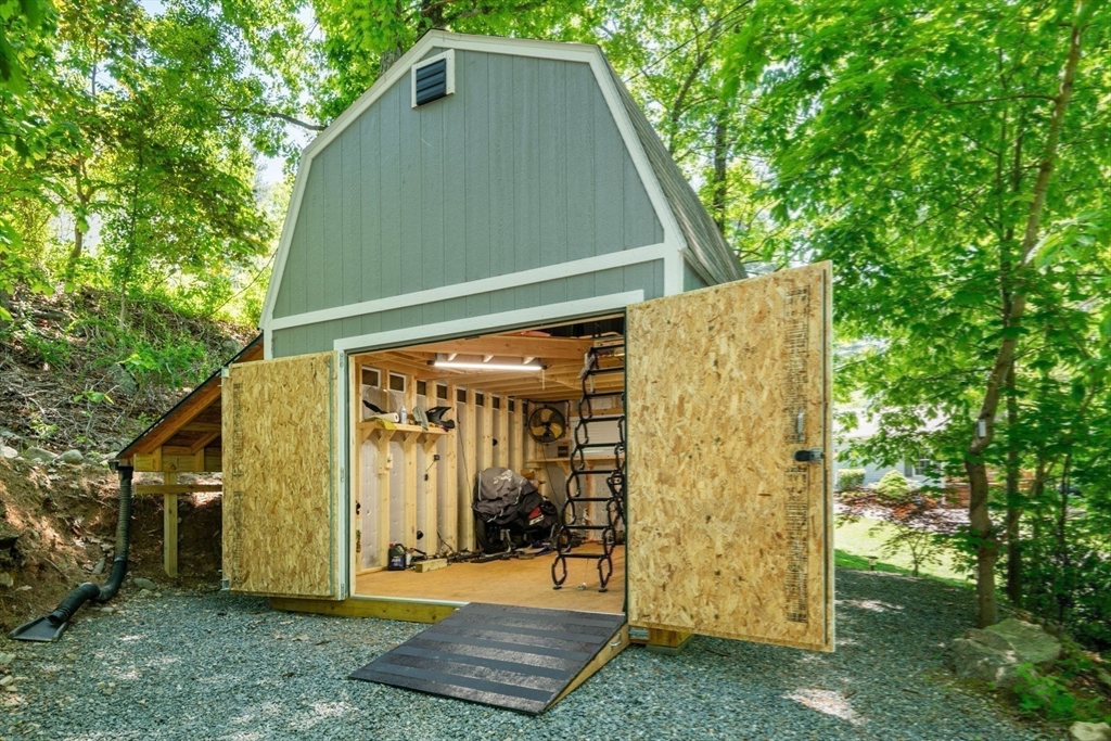 2 Evans Road Middleton, MA 01949 - Photo 22 of 32