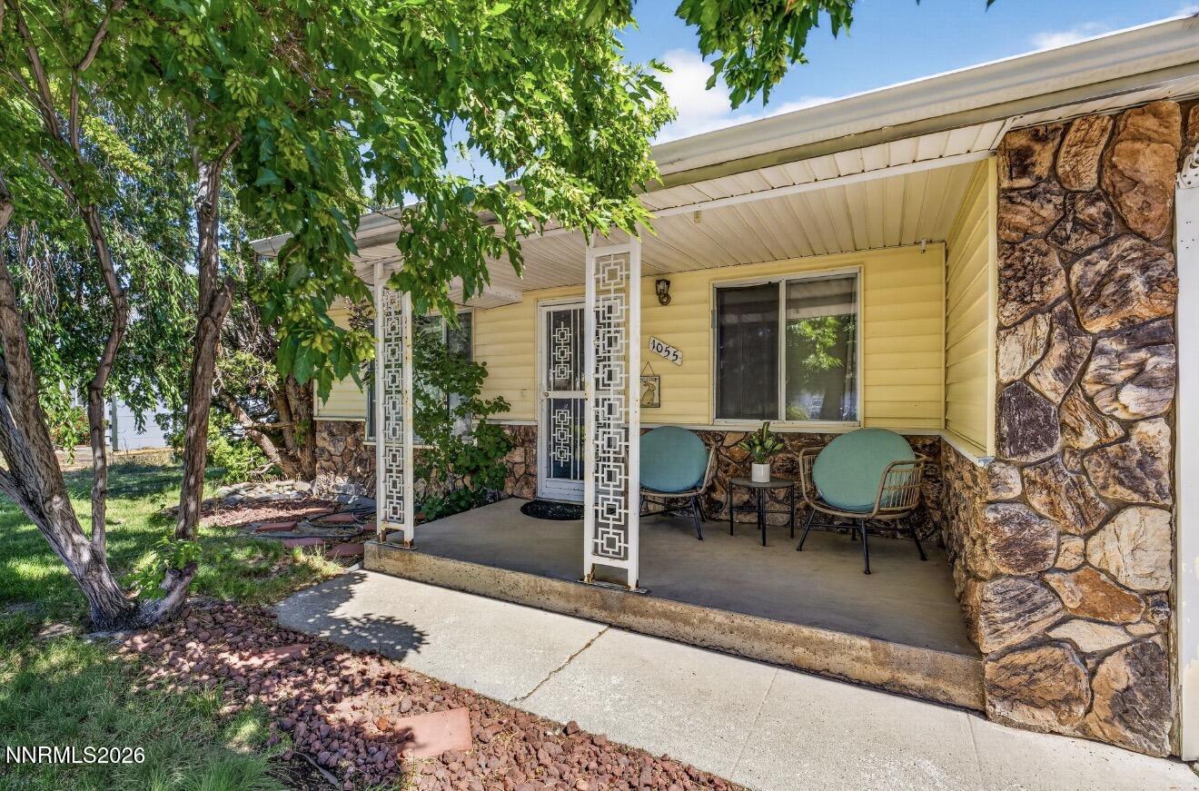 1055 Curti Drive Reno, NV 89502 - Photo 4 of 23 IMG_1694