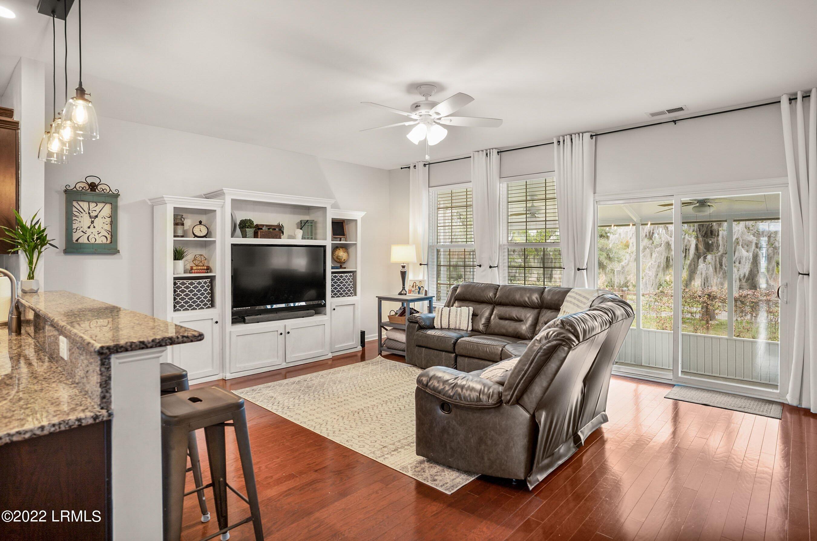 19 Congaree Way Beaufort, SC 29902 - Photo 11 of 48 DSC07354.jpg-SMALL