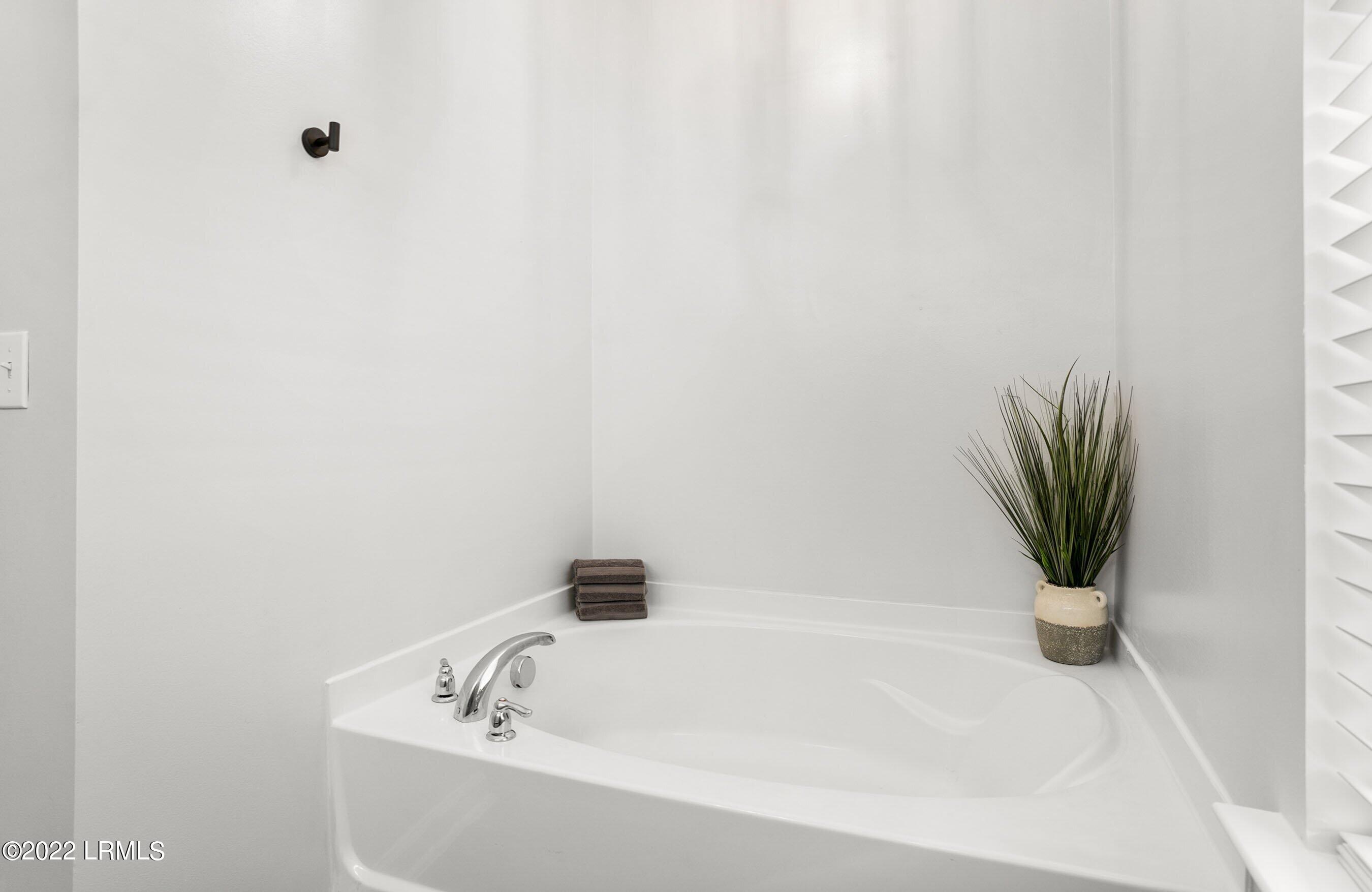 19 Congaree Way Beaufort, SC 29902 - Photo 23 of 48 DSC07447.jpg-SMALL