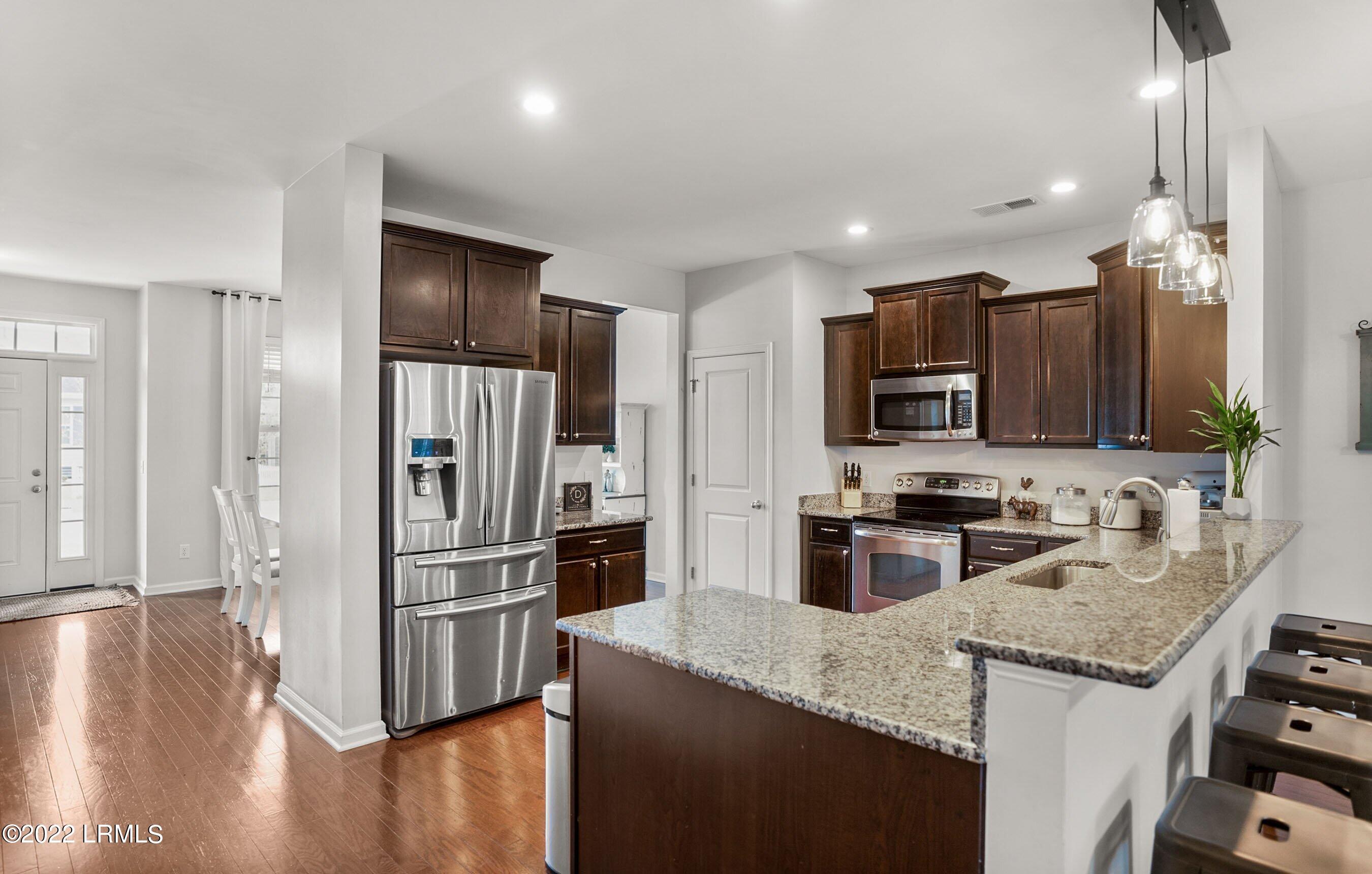 19 Congaree Way Beaufort, SC 29902 - Photo 10 of 48 DSC07389.jpg-SMALL