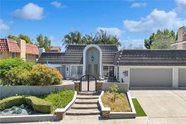 $2,395,000 | 6380 East Bixby Hill Road, Long Beach, CA 90815