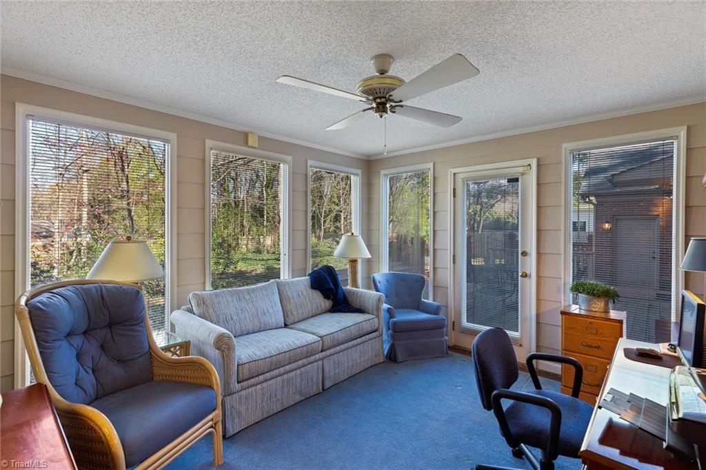 1502 Hobbs Road Greensboro, NC 27410 - Photo 20 of 34 Gallery Image 20