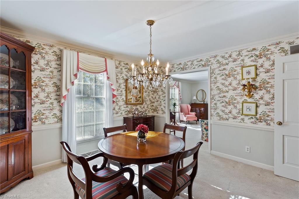 1502 Hobbs Road Greensboro, NC 27410 - Photo 9 of 34 Gallery Image 9