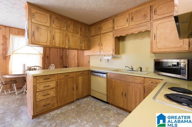 165 Goodwin Lane Talladega, AL 35160 - Photo 3 of 37