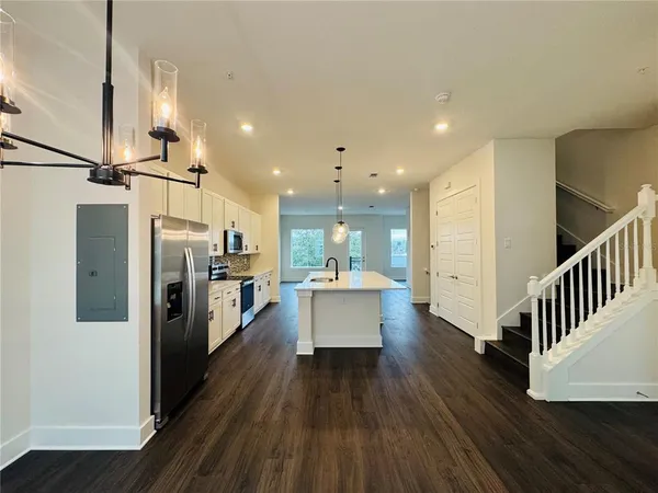 $1,099,000 | 328 Center Lake Lane, Unit A4, Oviedo, FL 32765