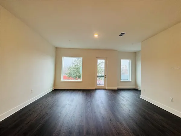 $1,099,000 | 328 Center Lake Lane, Unit A4, Oviedo, FL 32765